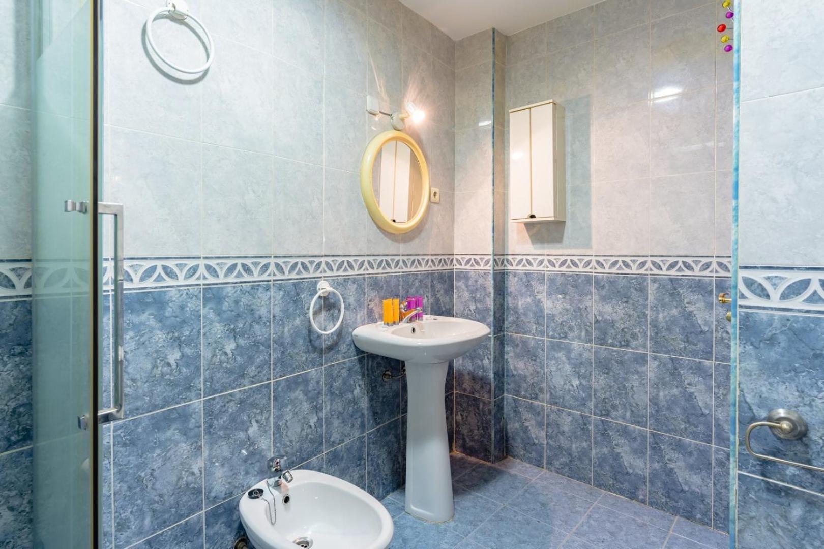 Guestready - Bella Casa En La Plaza De La Merced Malaga Luaran gambar