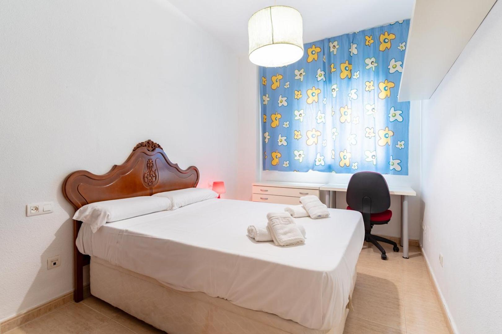 Guestready - Bella Casa En La Plaza De La Merced Malaga Luaran gambar