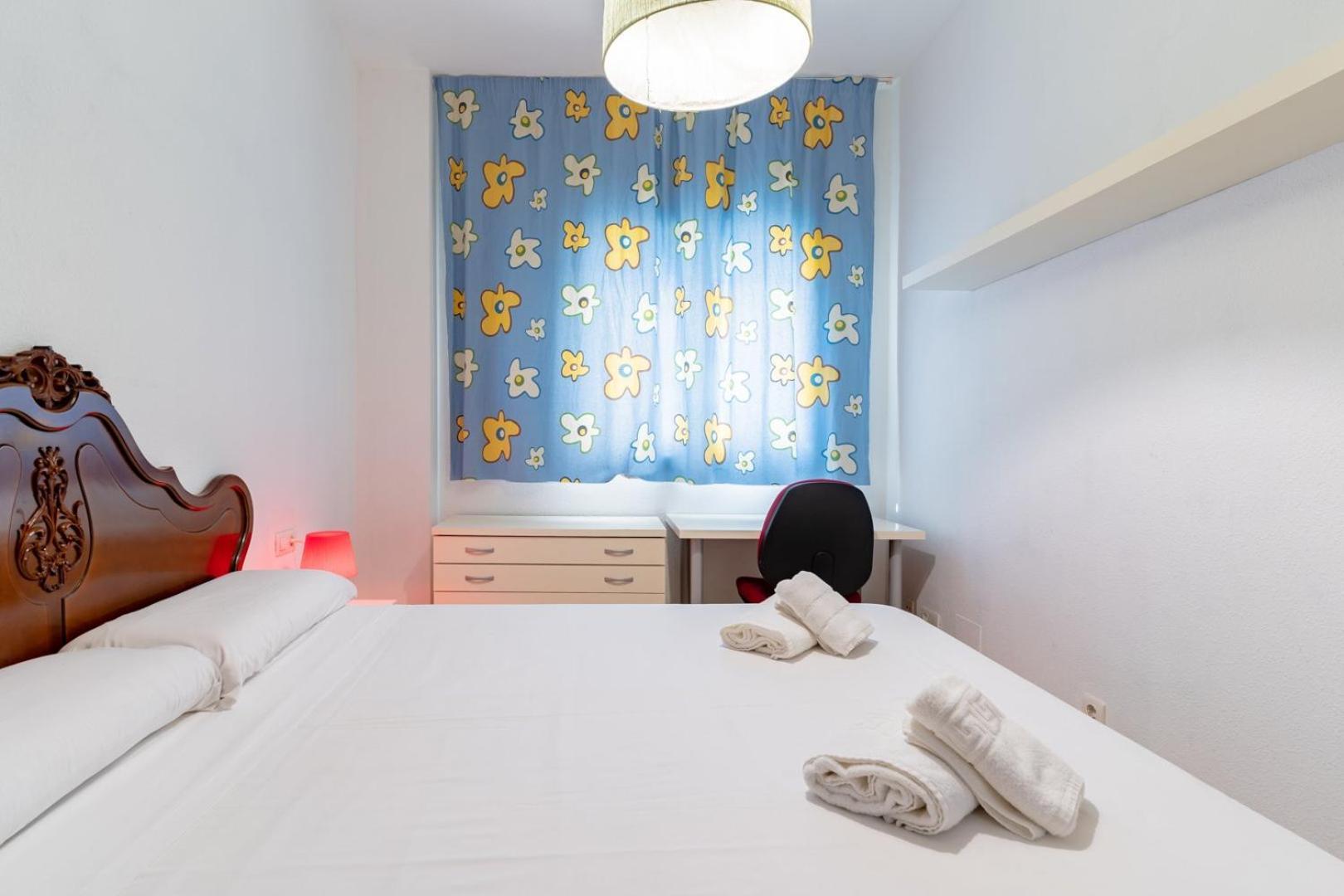 Guestready - Bella Casa En La Plaza De La Merced Malaga Luaran gambar